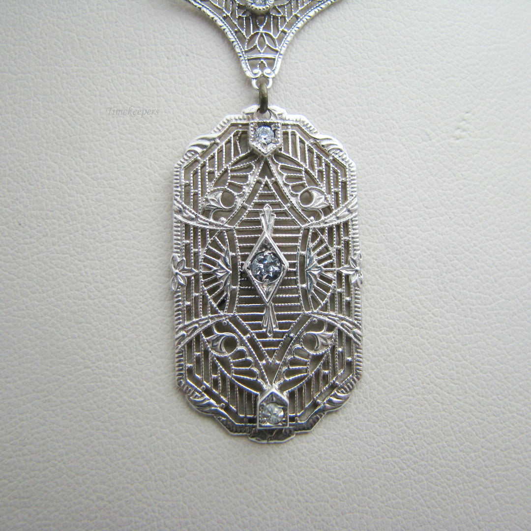 d993 Exquisite Sterling Silver Cubic Zirconia Pendant Necklace