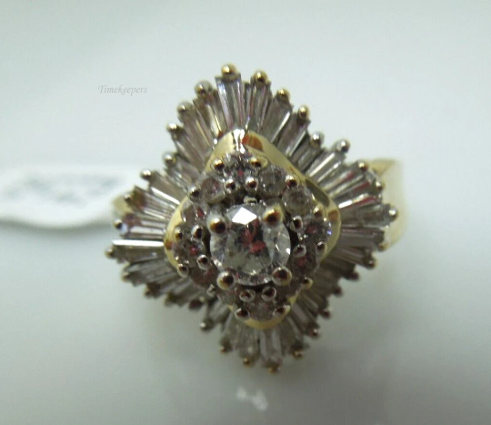s855 14kt Solid Yellow Gold D-Color Diamond 1.09 cts Baguette Ring Size 7(US) Signed 