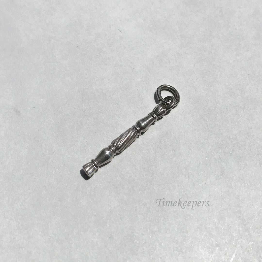 e133 Vintage Sterling Silver Single Baton Charm Pendant