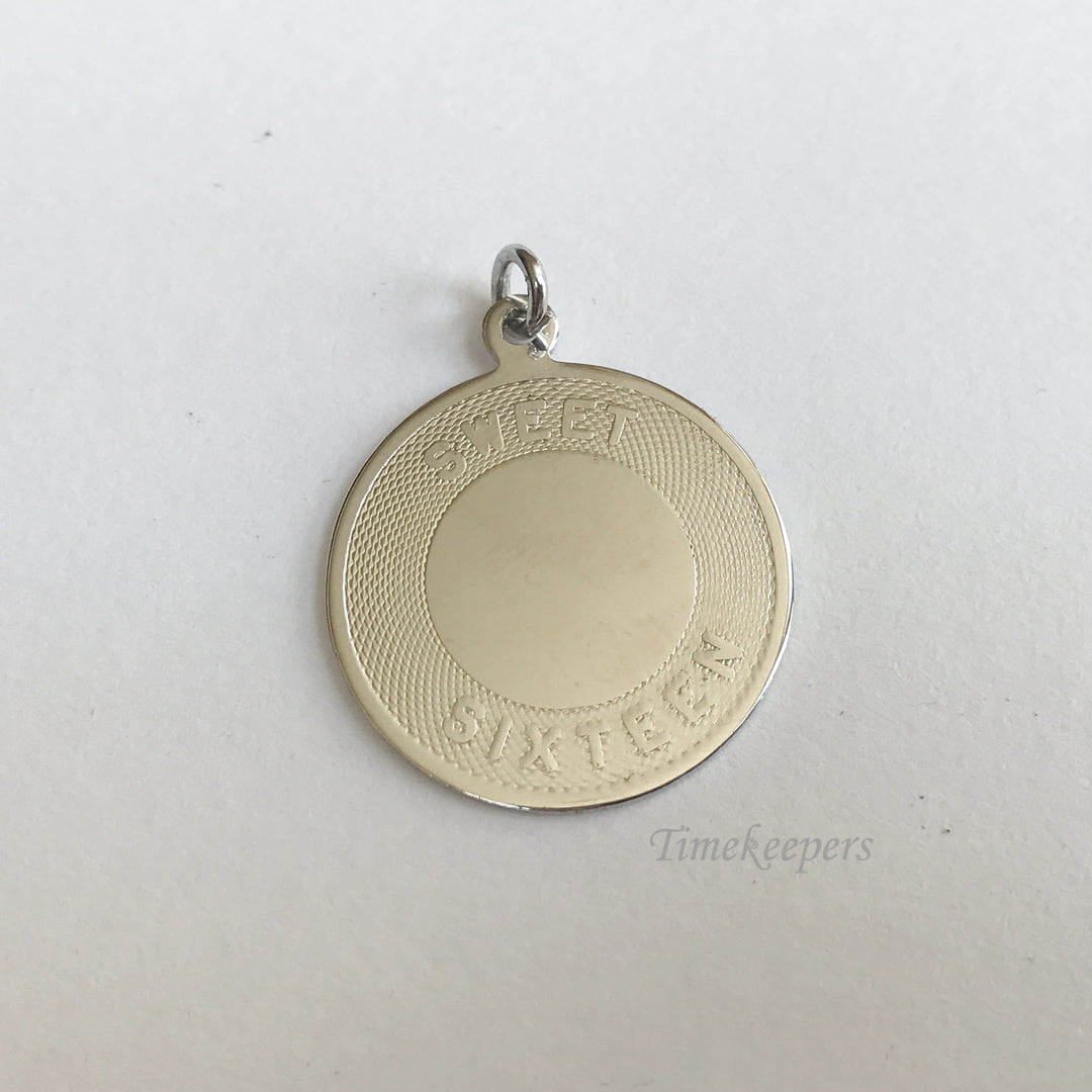 e245 Vintage Silver Tone Sweet Sixteen Round Charm Pendant