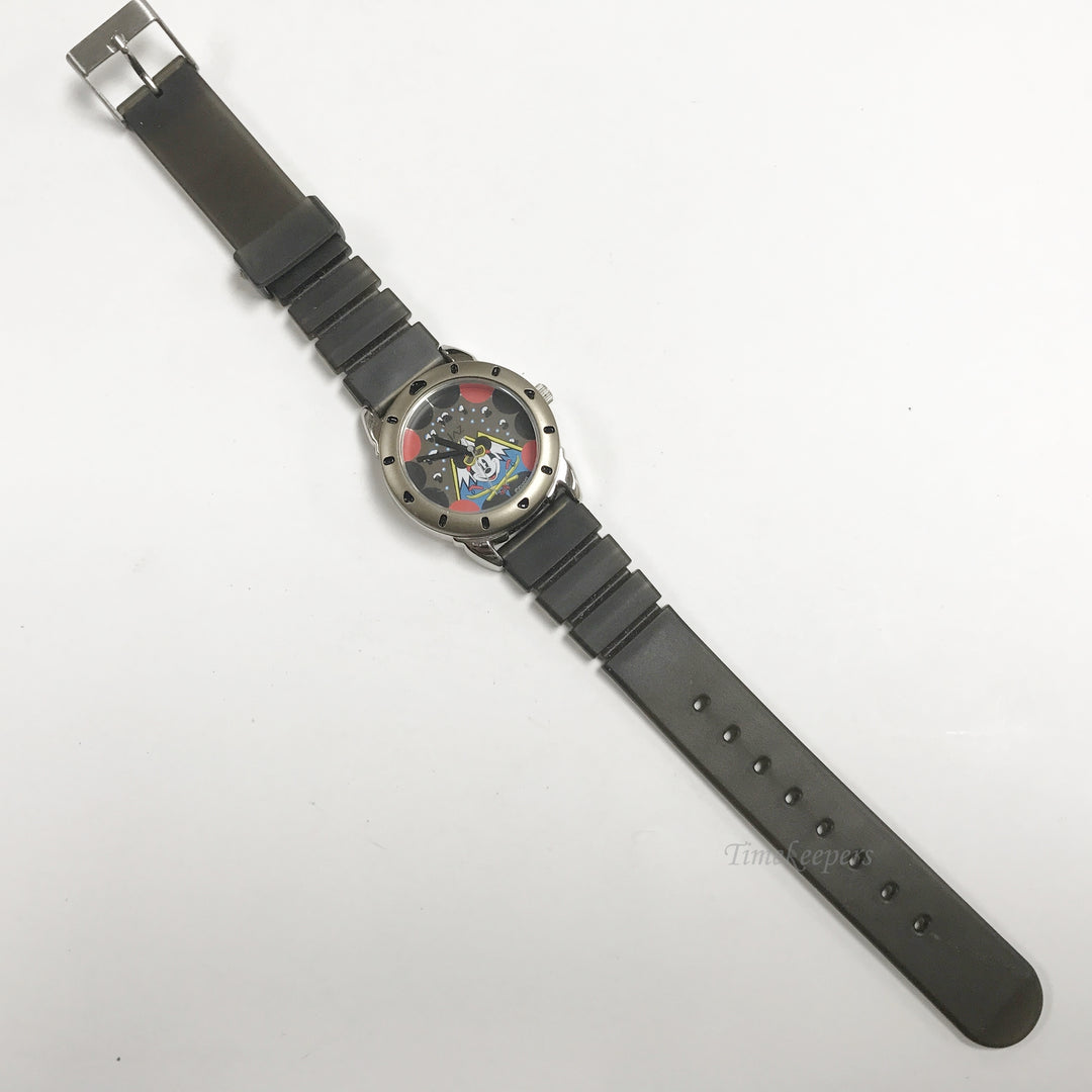 e782 Vintage Disney Mickey Mouse Quartz Japan Mov't Stainless Back Wrist Watch