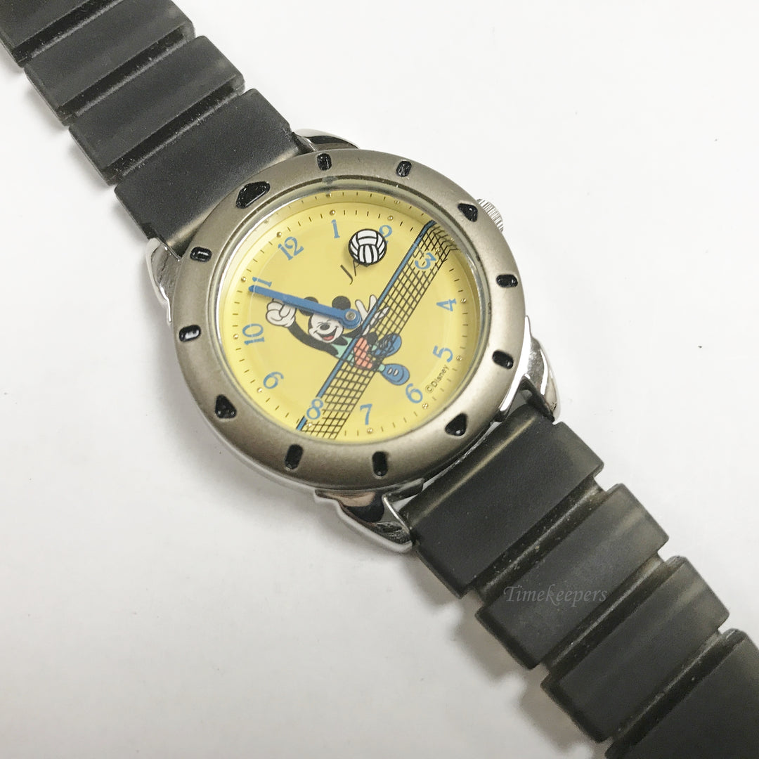 e785 Vintage Disney Mickey Mouse Jaz Quartz Japan Mov't Stainless Wrist Watch