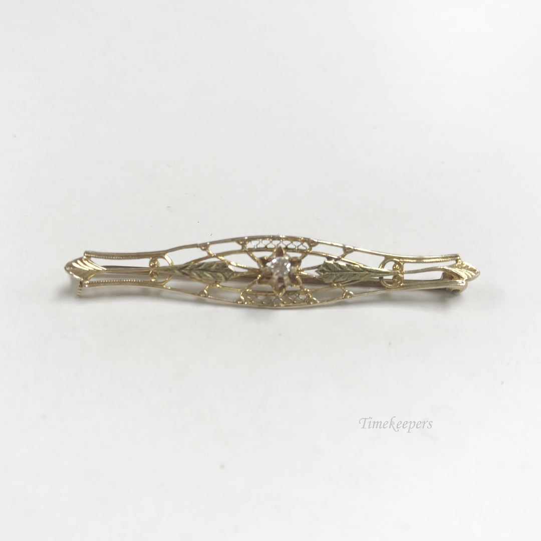 e803 Vintage Elegant 10K Yellow Gold White Diamond Filigree Pin Brooch