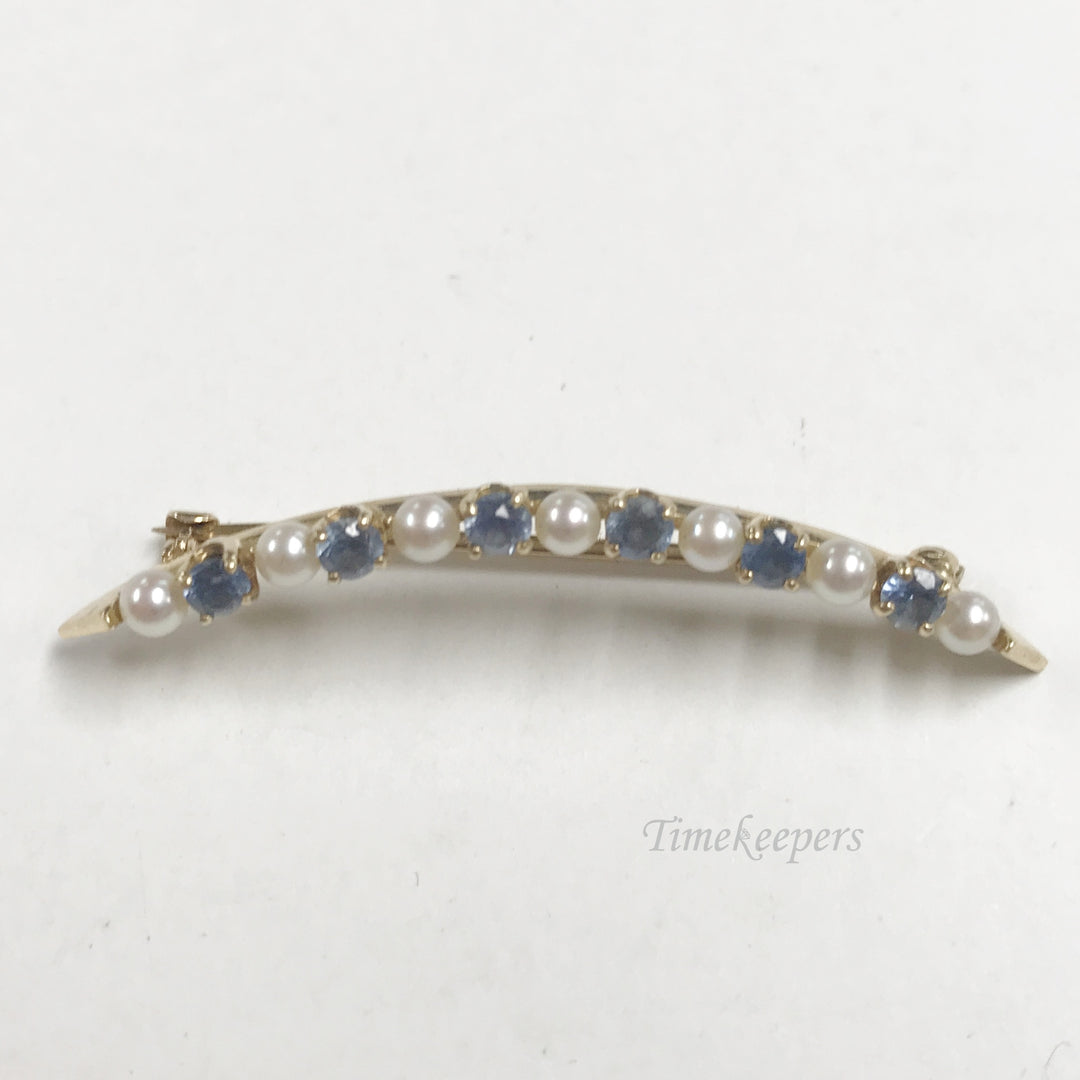 e804 Vintage 14K Yellow Gold Pearl Blue Stone Curved Pin Brooch