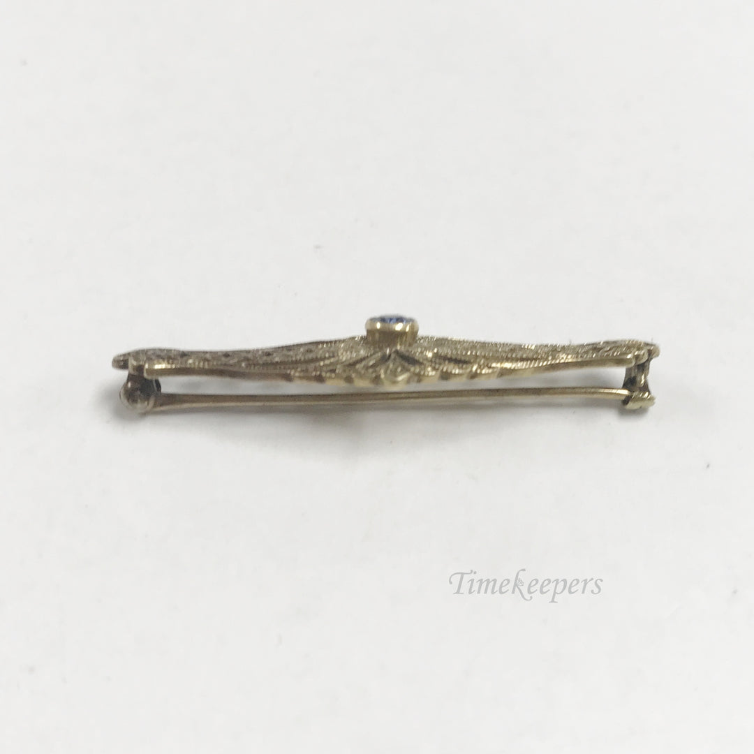 e805 Vintage 14K Yellow Gold Blue Sapphire Filigree Pin Brooch