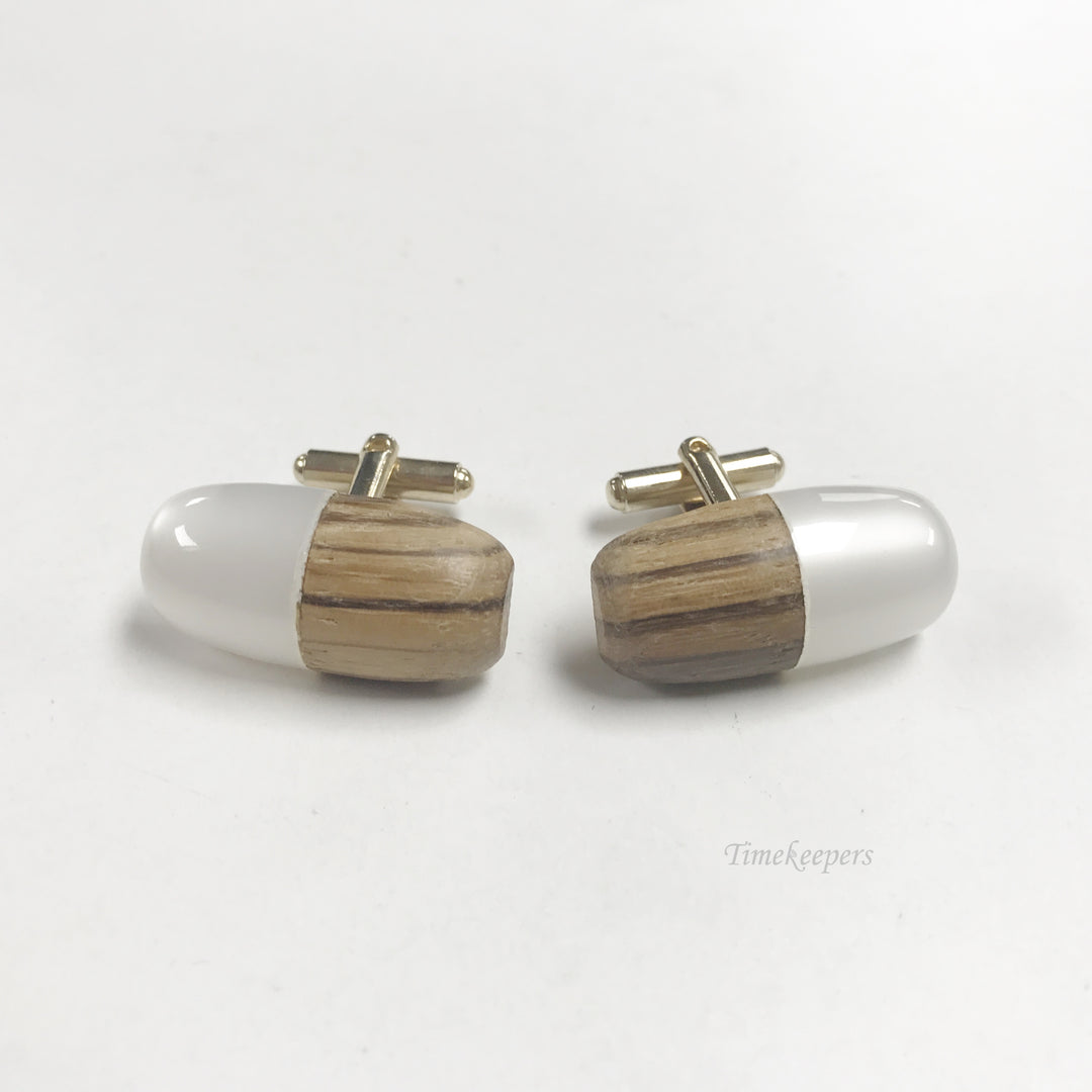 e822 Vintage Polished Wood & Pearl Stone Gold Tone Cuff Links