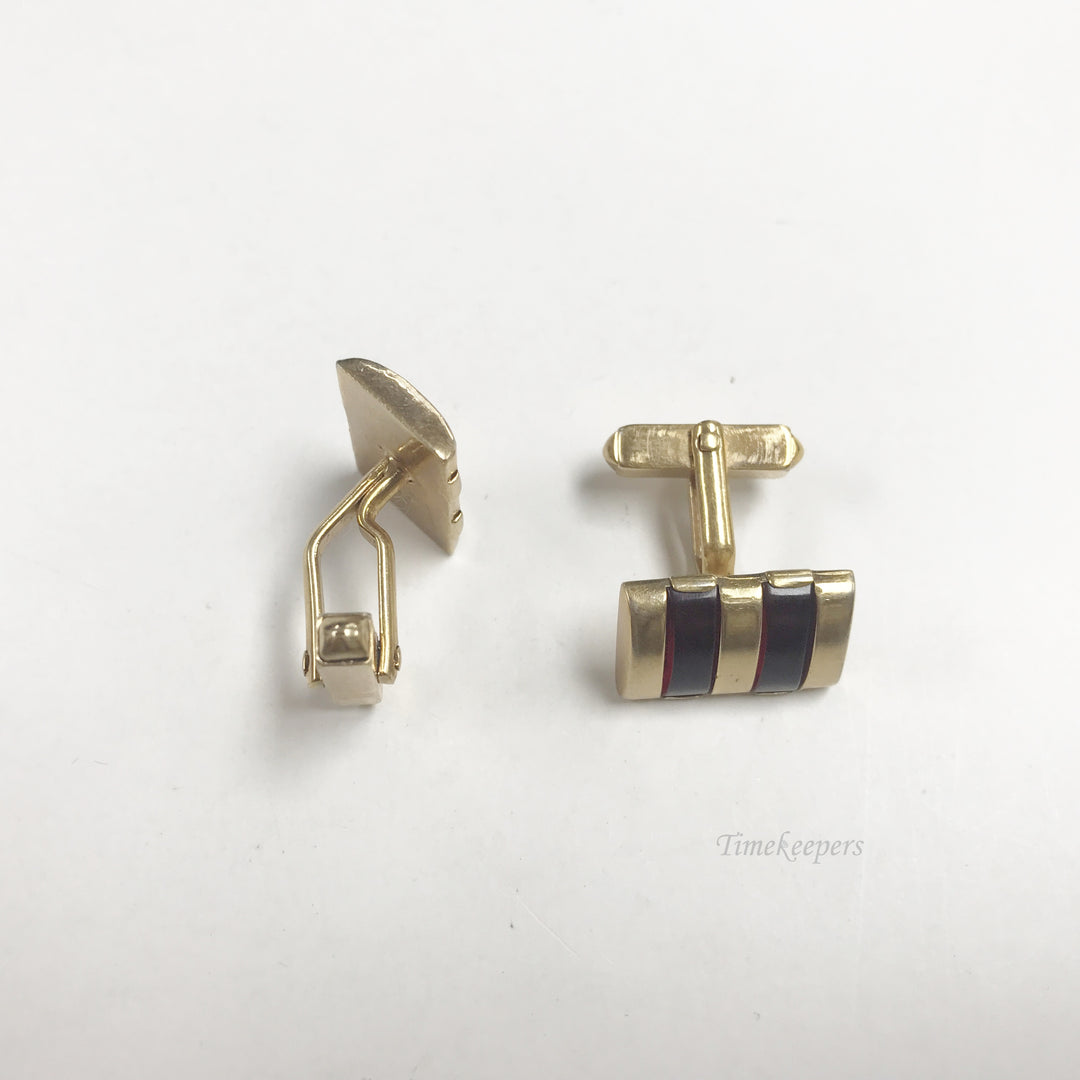 e825 Vintage Gold Tone Red Stones Cuff Links