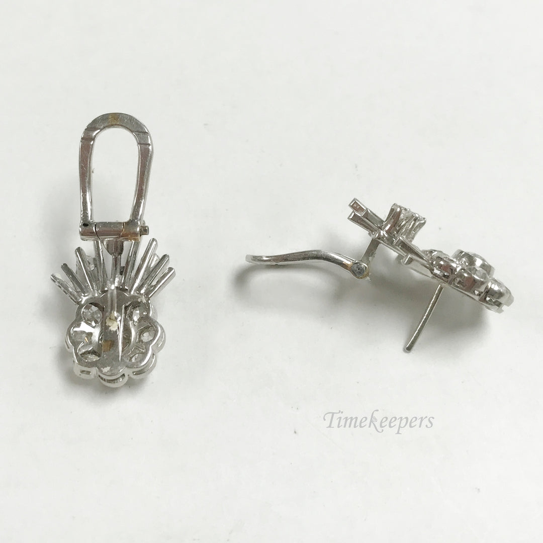 e876 Vintage 14K White Gold Elegant Diamond Floral Earrings 1TCW