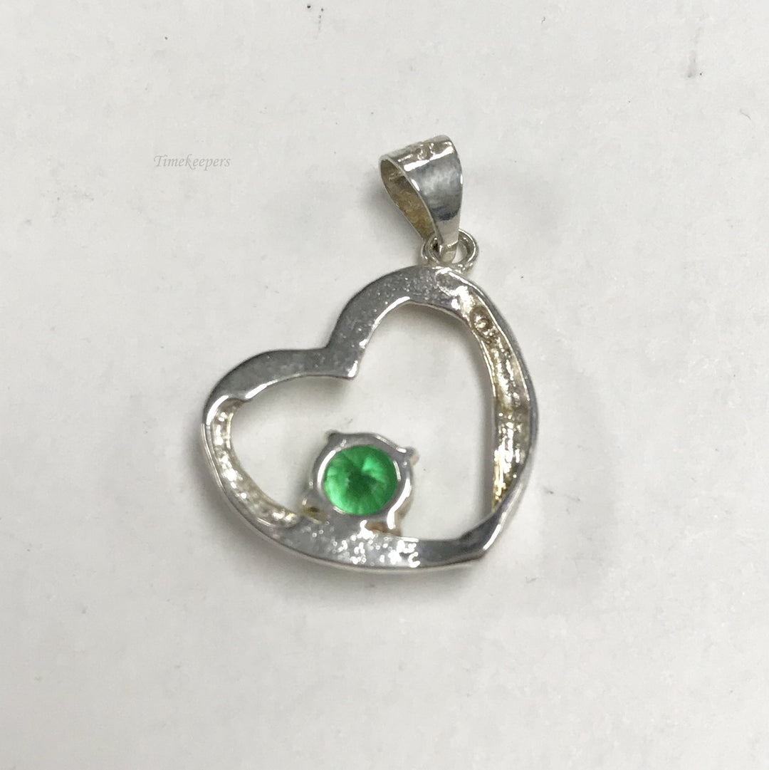 f153 Vintage Sterling Silver Heart with Green Stone Charm Pendant