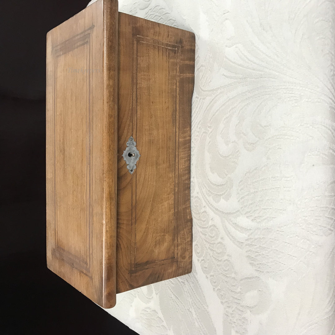 f160 Antique Original Swiss Musical Box Great Working Condition 1820s