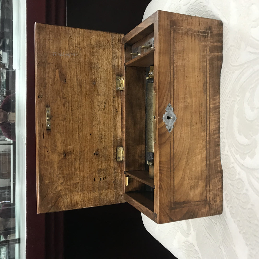 f160 Antique Original Swiss Musical Box Great Working Condition 1820s