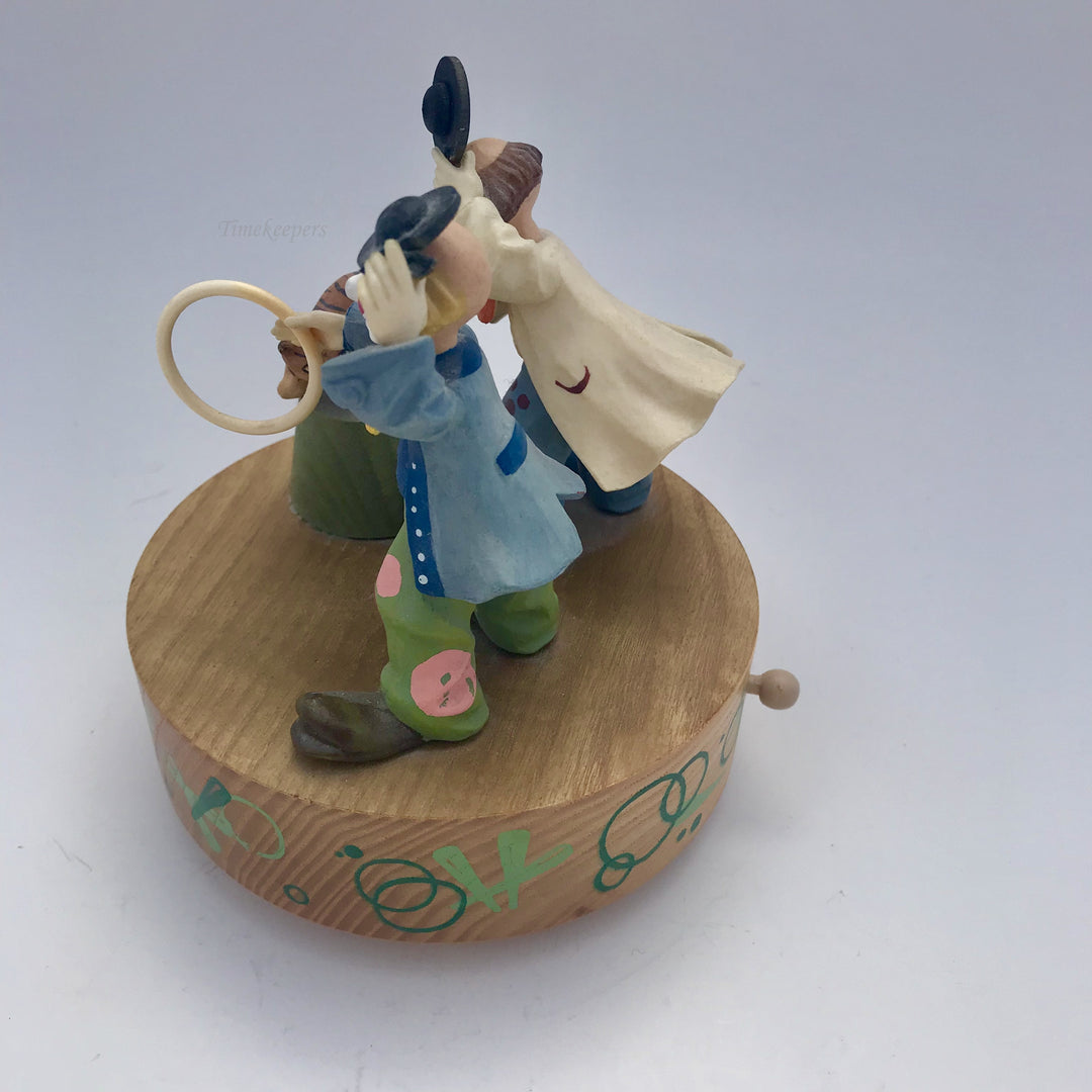 f185 Vintage Original Anri Italy "The Entertainer" Musical Box Unique Gift