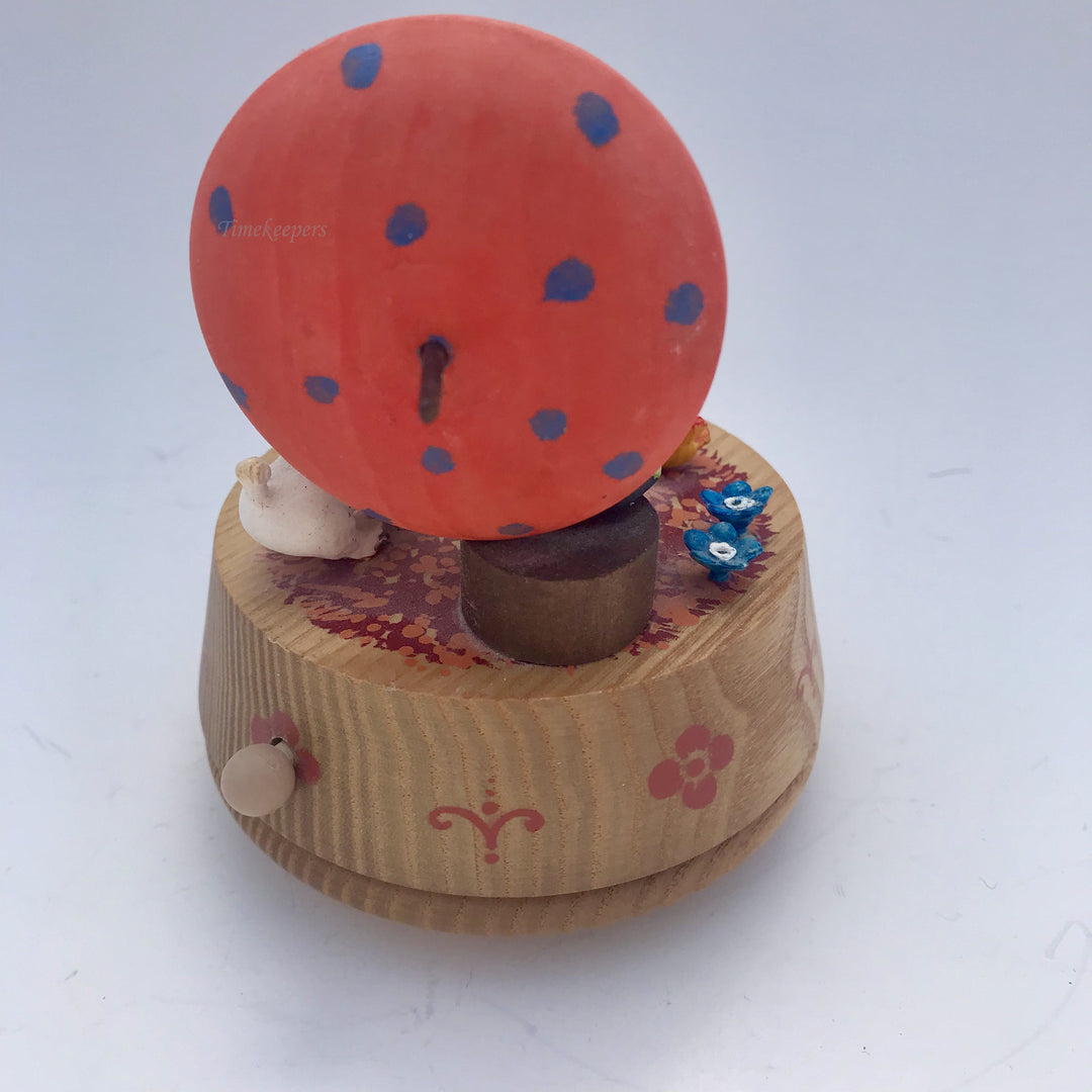 f190 Vintage Original Anri Italy "Raindrops keep falling on my head" Musical Box
