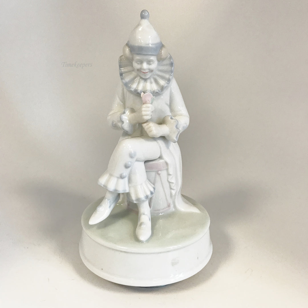 f218 Vintage Arnart 1986 Musical Box Porcelain Harlequin