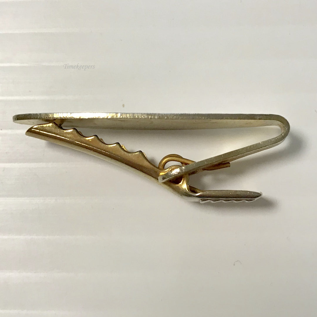 f363 Vintage Gold Tone Carved Ornament White Stone Men's Tie Clip Clasp
