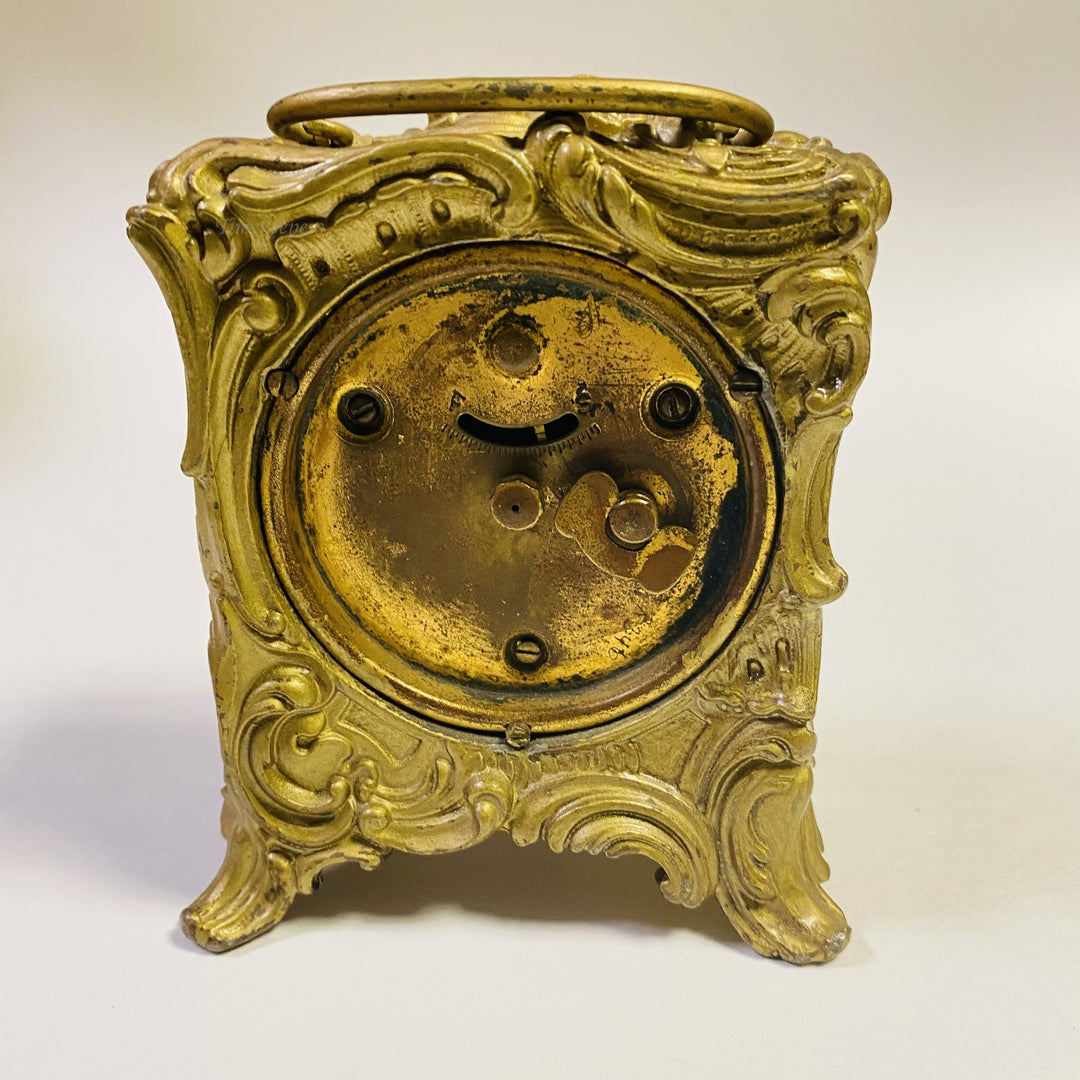 f482 Antique Carved Stand Shelf Mantel Clock