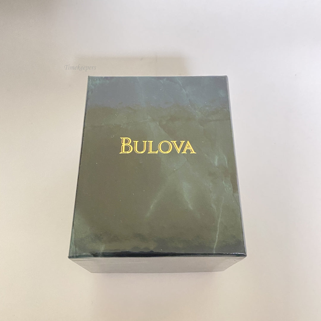 f501 Vintage Bulova Watch Empty Display Storage Collection Box Green Emerald