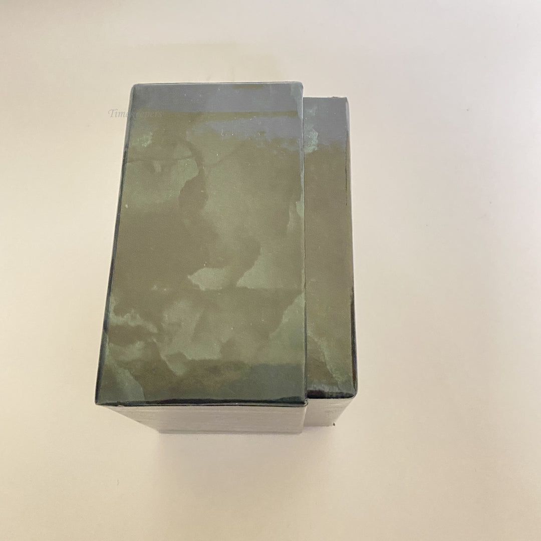 f501 Vintage Bulova Watch Empty Display Storage Collection Box Green Emerald