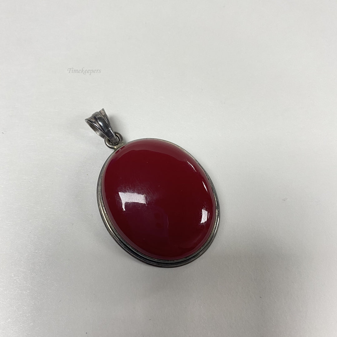 f514 Vintage Sterling Silver Large Oval Pendant with Red Genuine Stone
