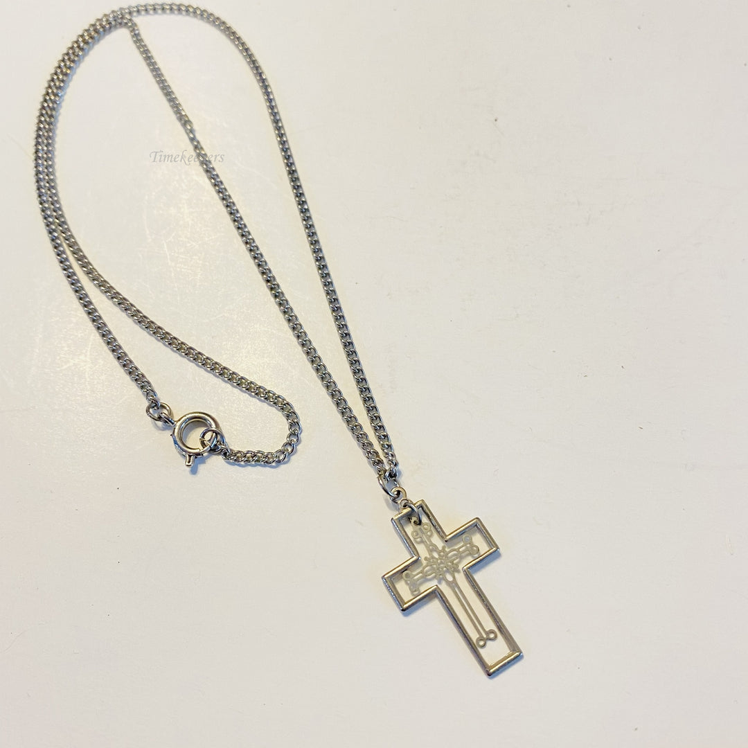 f589 Vintage Stainless Steel Chain Necklace 18" Filigree Cross Pendant