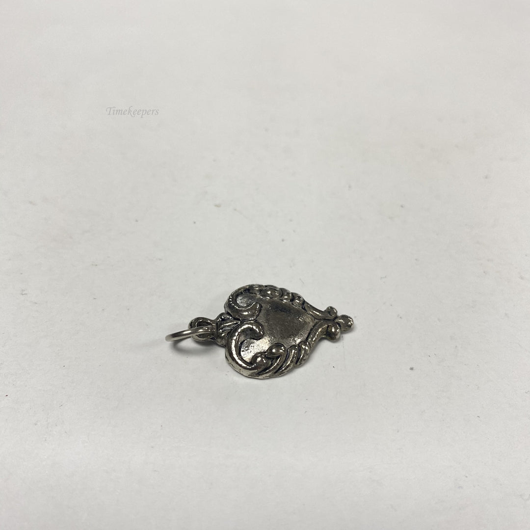 f656 Vintage Silver Tone Heart Shaped Charm Pendant