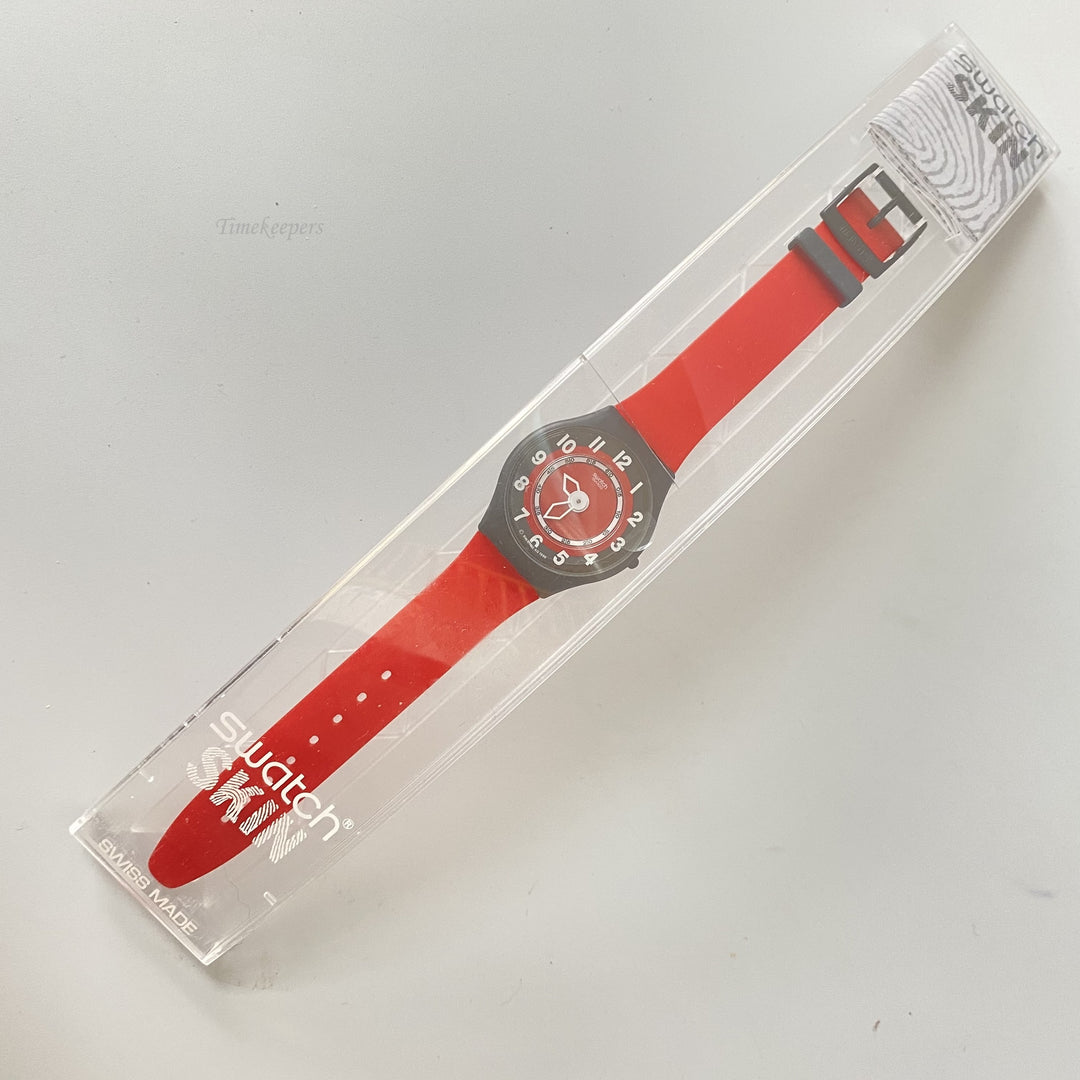 f801 Swatch Swiss Made Water Resistant Men's Wrist Skin Watch