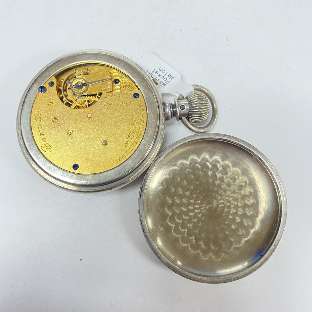 f885 Antique Waltham A.W.Co Silver Tone Mechanical Pocket Watch