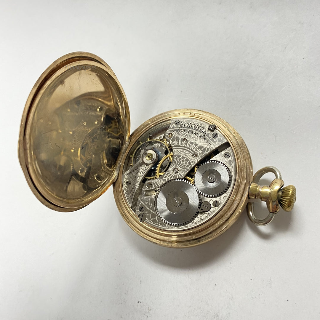 f896 Antique A.W.W.Co Waltham USA Gold Tone Mechanical Pocket Watch