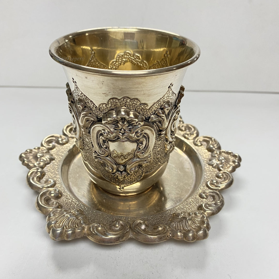 f931 Antique Hazorfim 925 Sterling Silver Israel Carved Wine Cup Plate Set of 2