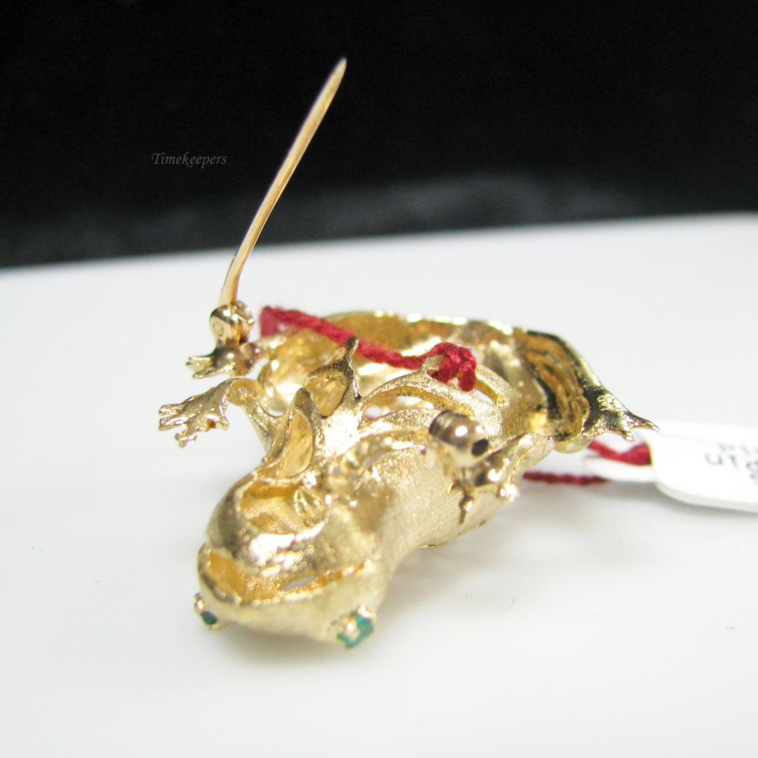 g030 Unique 14k Yellow Gold Emerald Frog Brooch / Pin