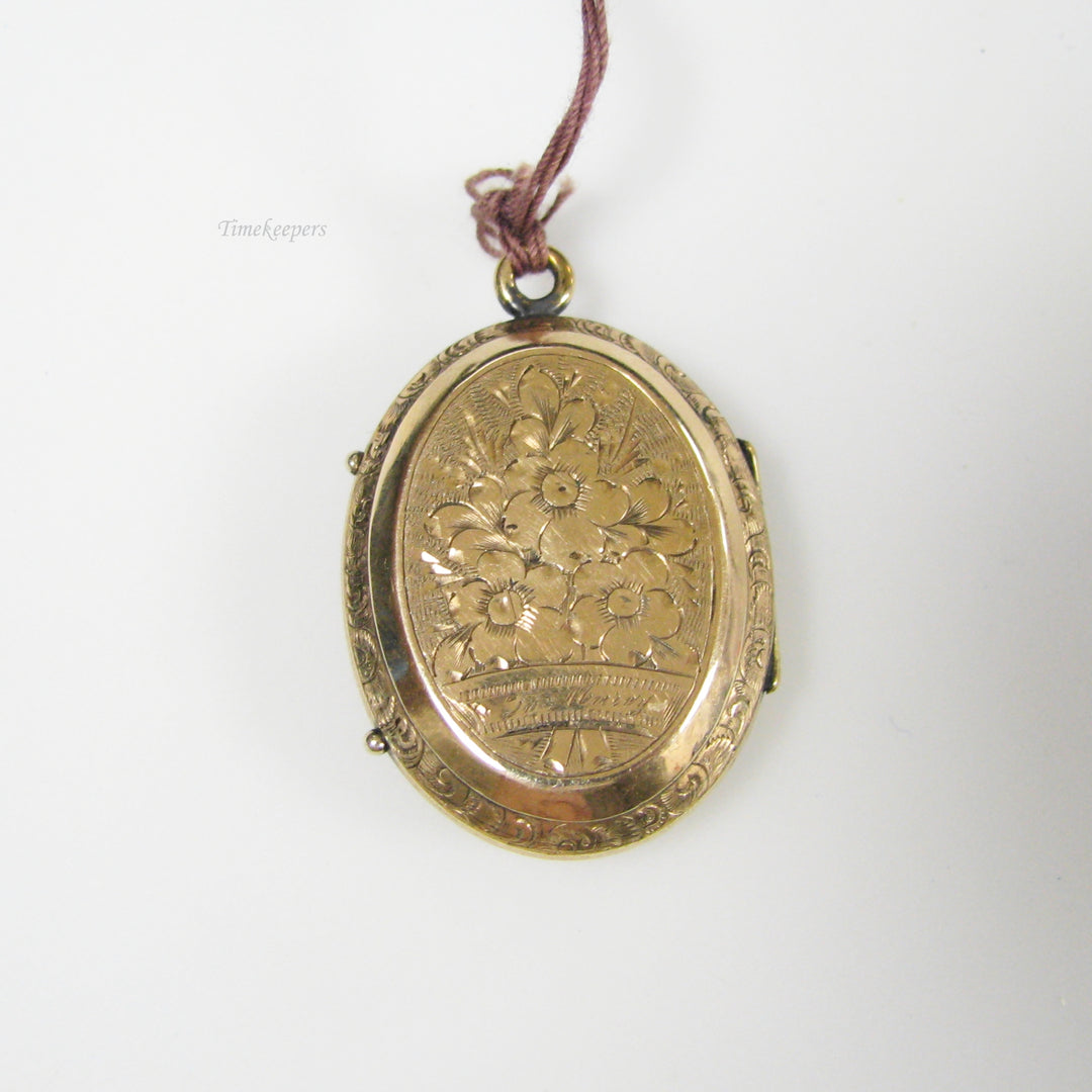 g034 Elegant 9k Yellow Gold Vintage Locket