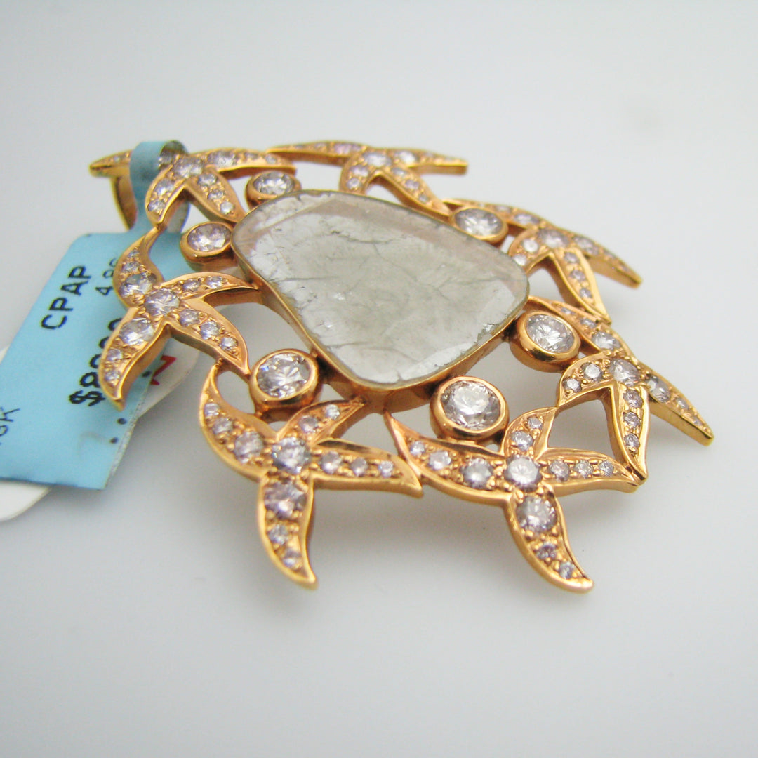 g057 Beautiful 18k Yellow Gold Diamond Pendant