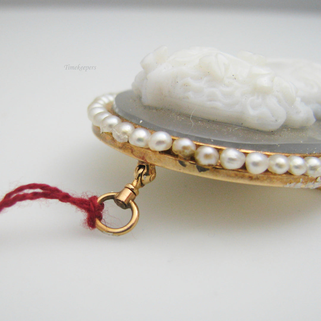 g087 Beautiful 14k Yellow Gold Pearl Cameo Brooch