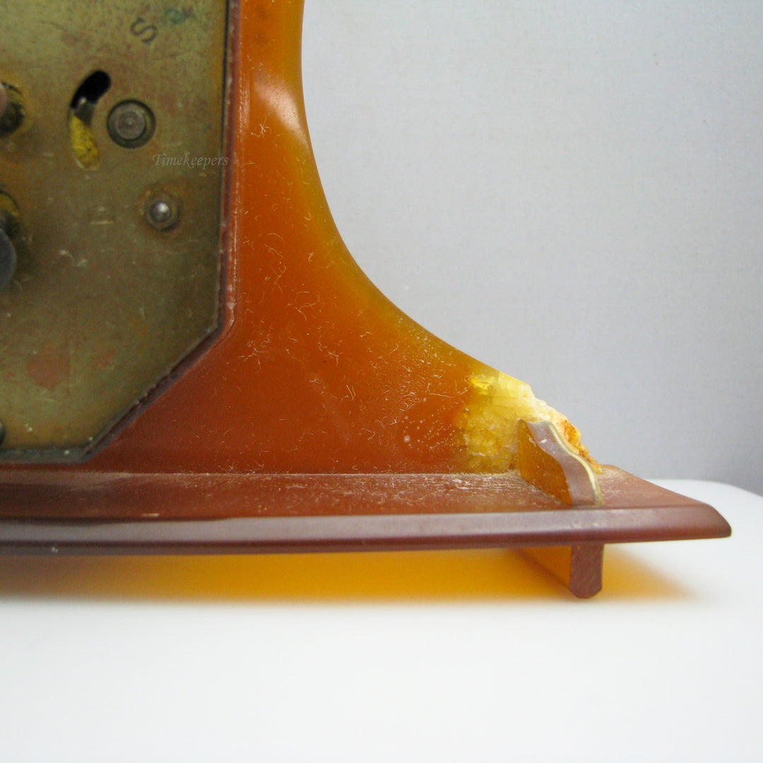 g110 Unique American 1930s Clock