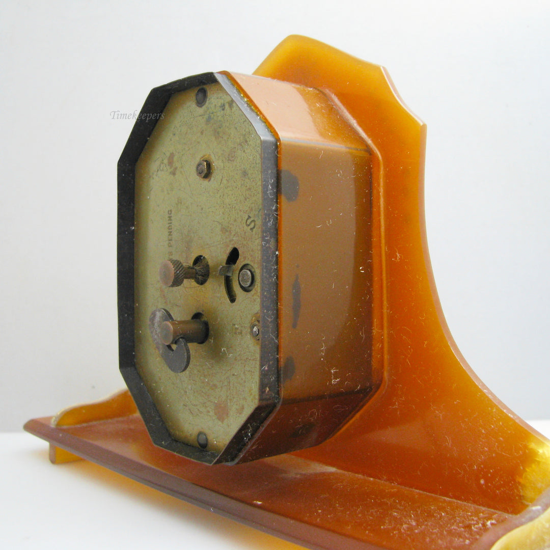 g110 Unique American 1930s Clock