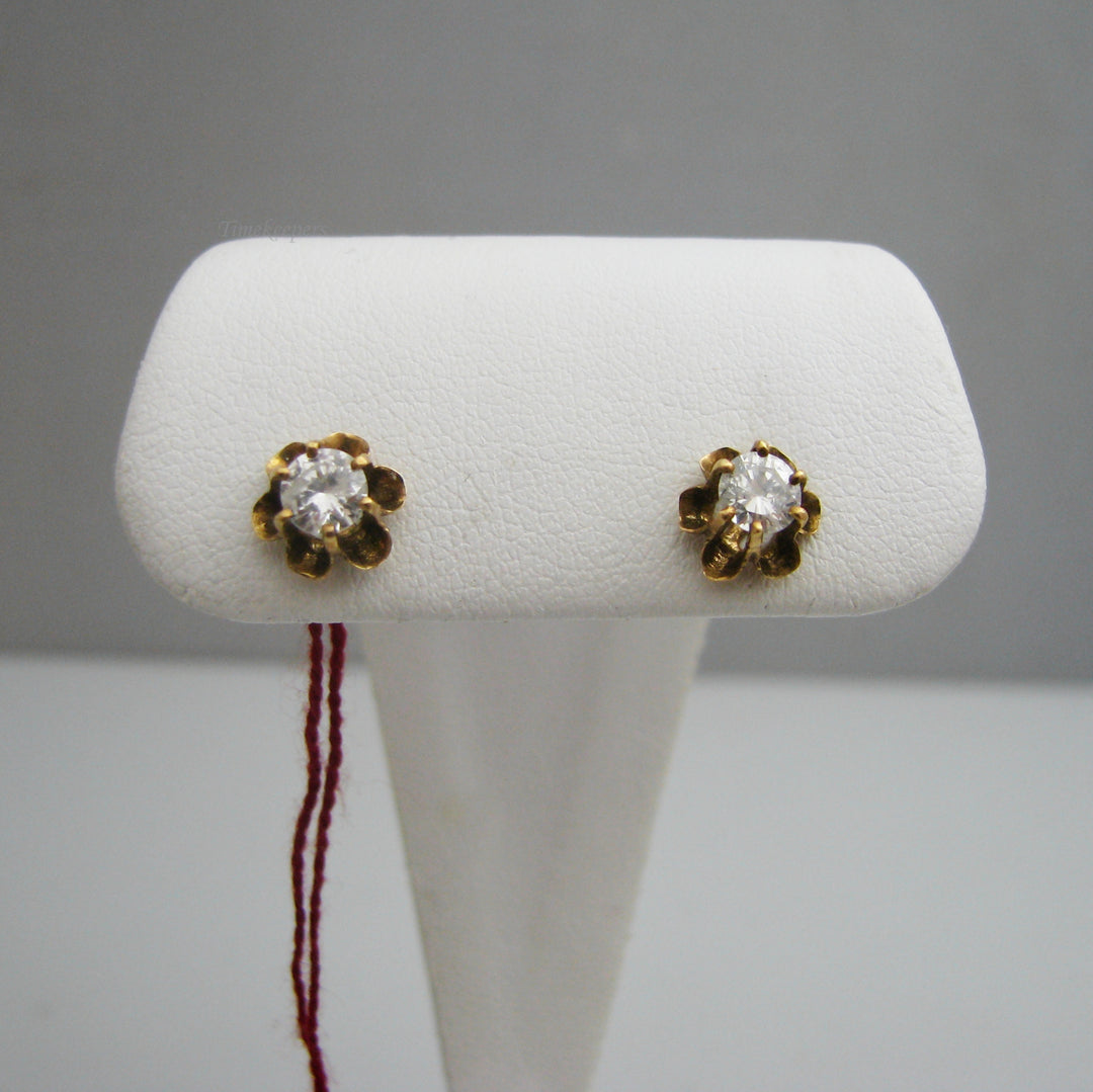 g116 Beautiful 14k Yellow Gold Diamond Buttercup Earrings