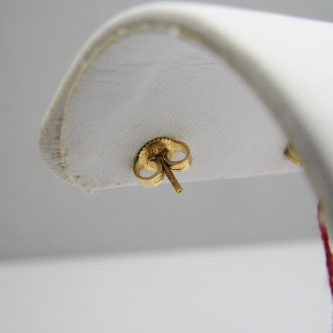 g116 Beautiful 14k Yellow Gold Diamond Buttercup Earrings