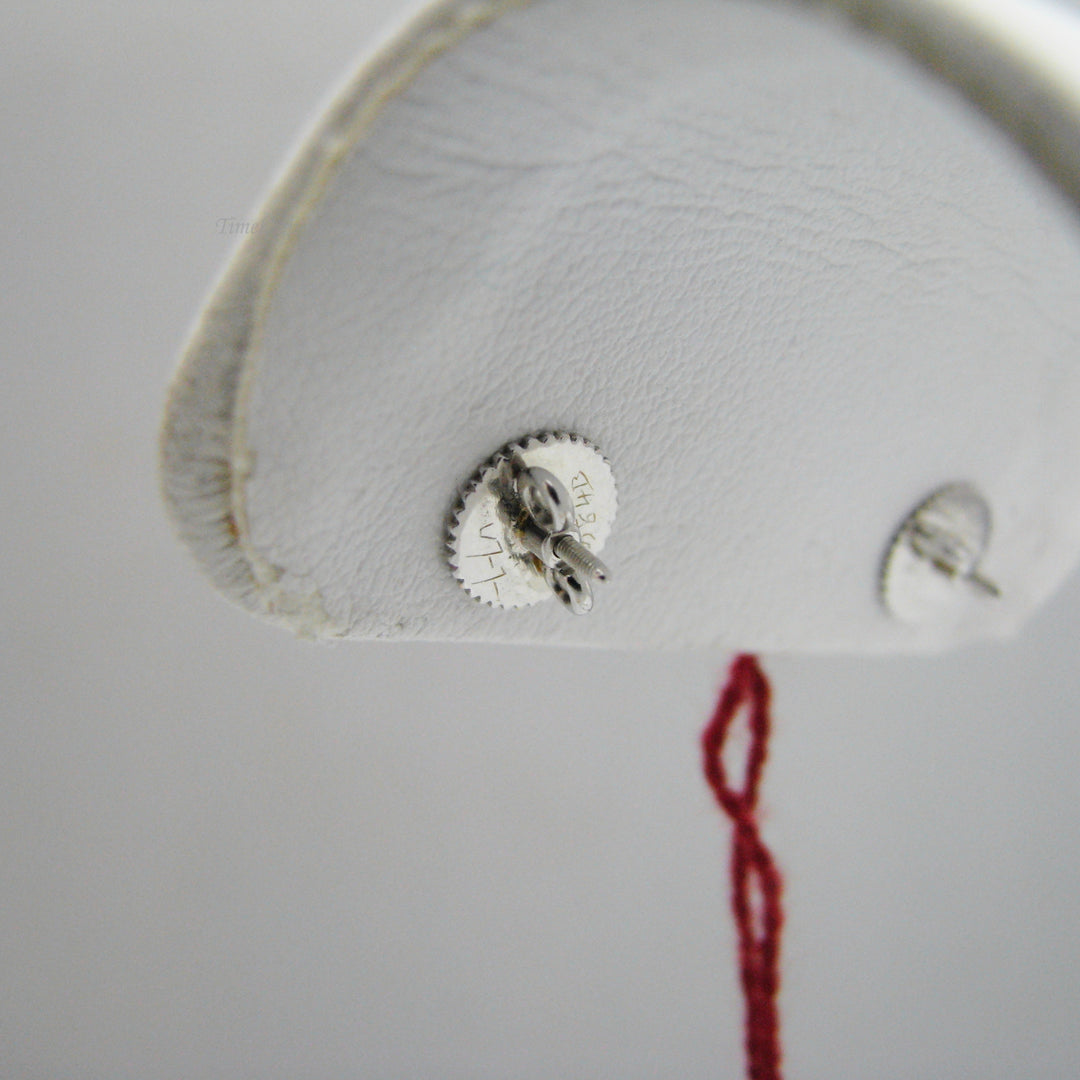 g117 Gorgeous 18k White Gold Diamond Stud Earrings