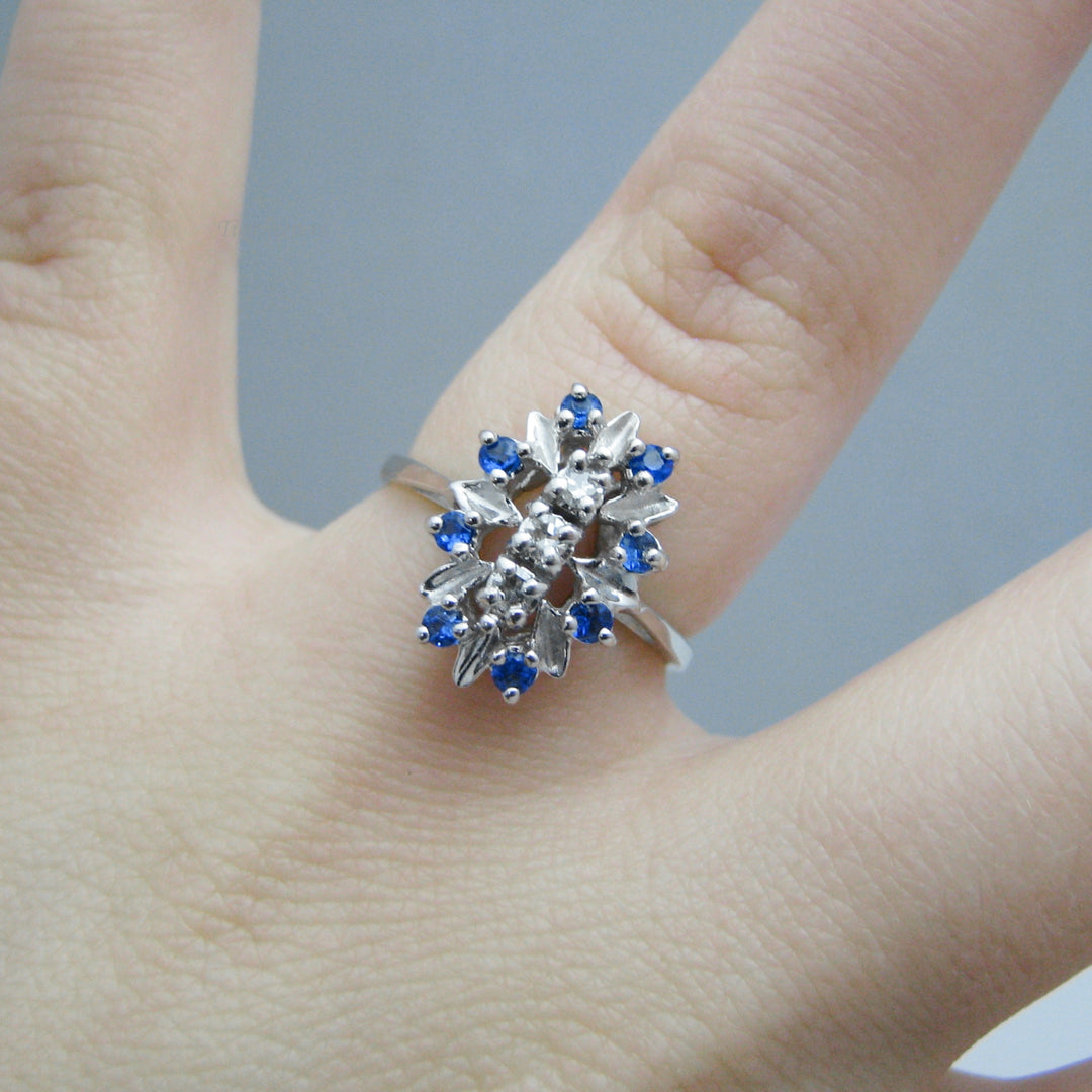 g128 14k White Gold Diamond &amp; Sapphire Ring