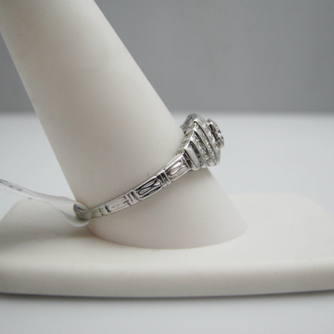 g135 Brilliant 18k White Gold Diamond Engagement Ring