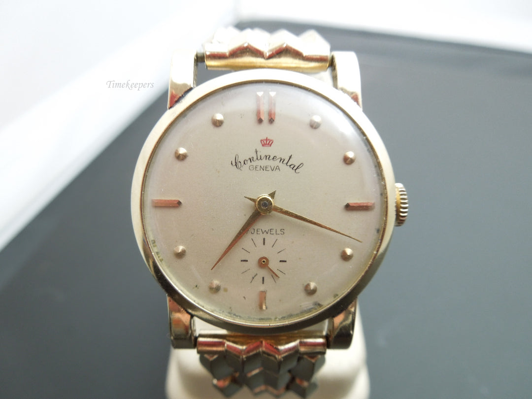 g344 Gorgeous 14kt Gold Geneva Continental Woman's Watch with 17 Jewels