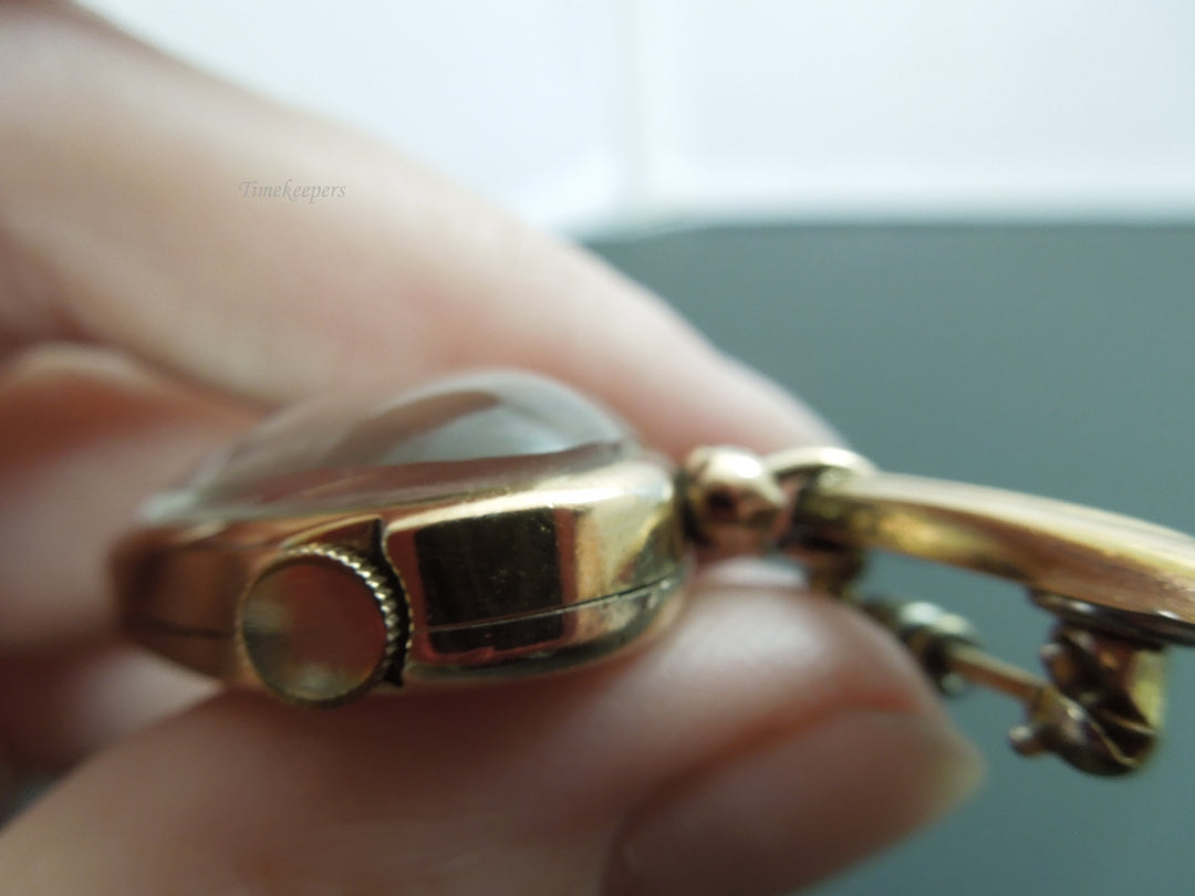 g371 Beautiful 1940/50's Gold Plated Nurse's Watch Pin