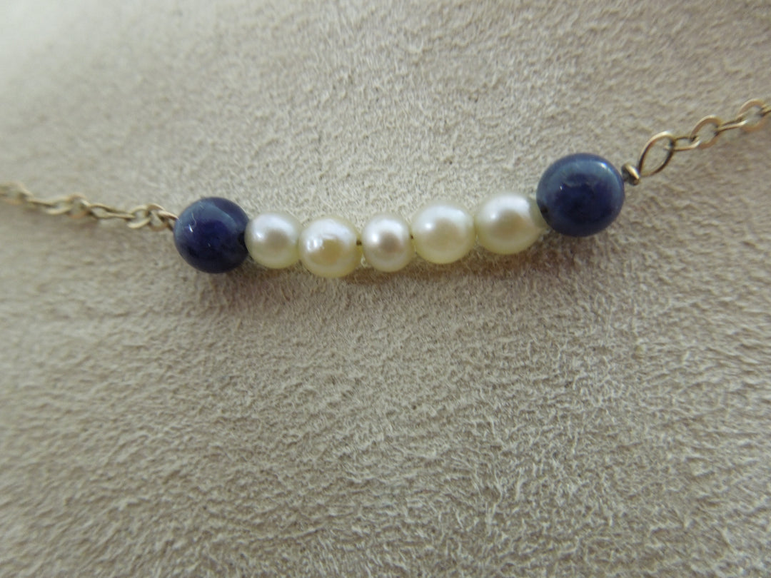 g398 Beautiful Necklace with Lapis Lazuli and Pearls on a Delicate 14kt YG Chain