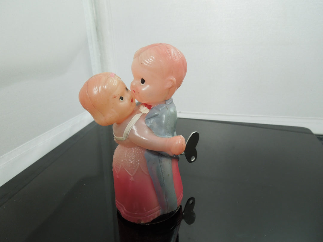 g433 Vintage Celluloid Boy and Girl Dancing Wind Up Toy