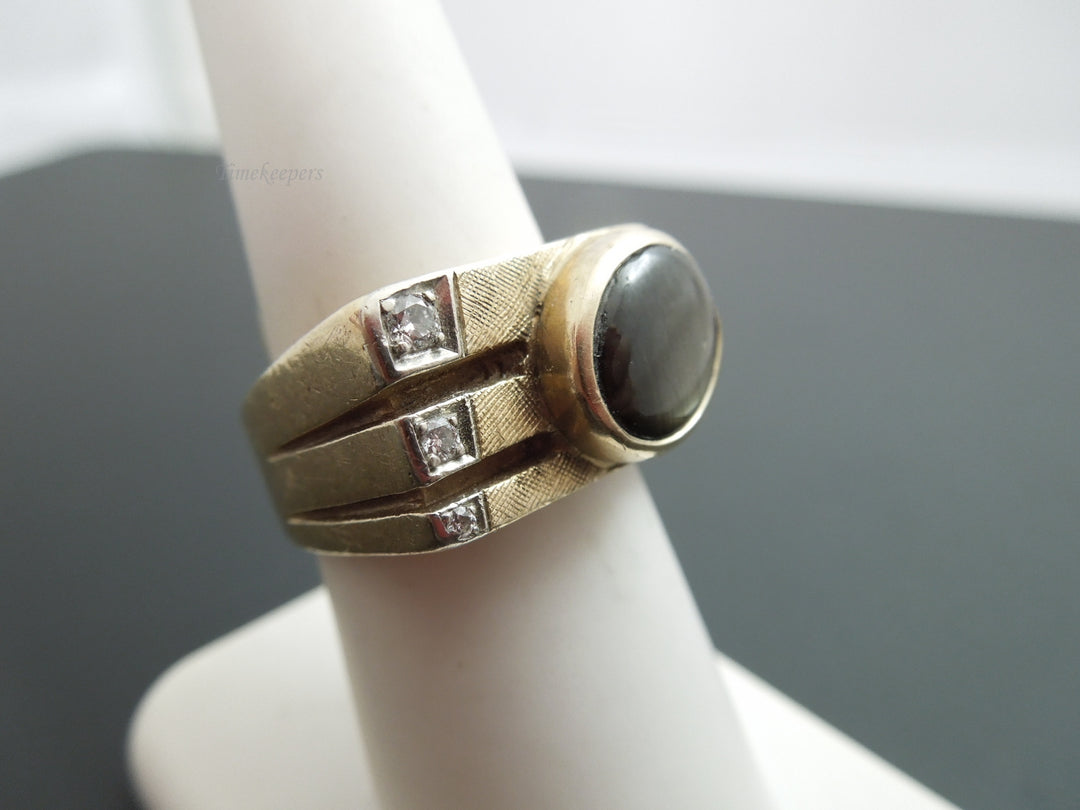 g479 Unique 14kt Yellow Gold Ring with Diamonds and a Black Sapphire Stone