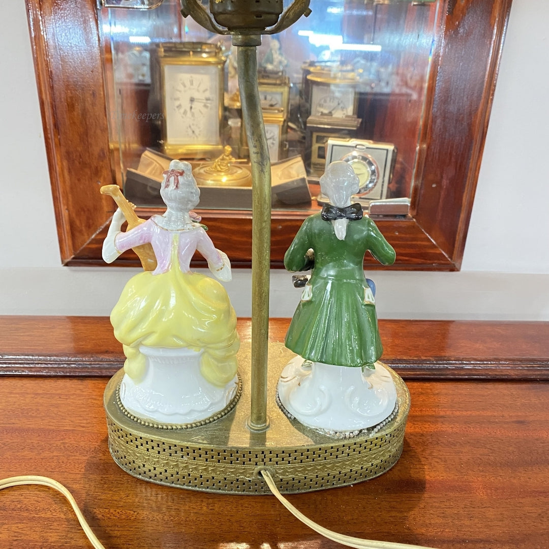 m053 Vintage Collectible Ceramic Figurines Desk Electric Lamp