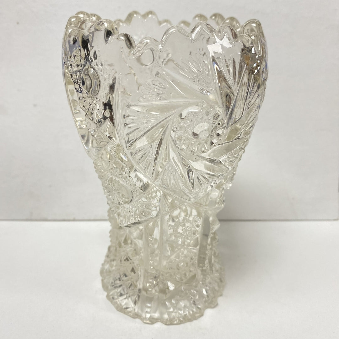 m054 Vintage Clear Flower Design European Crystal Vase