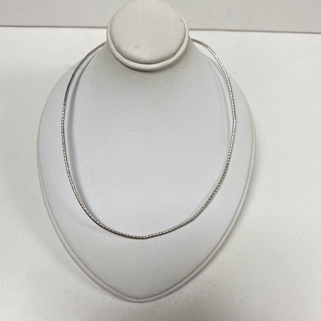 m061 Vintage 14K White Gold Thin Choker Necklace 15"