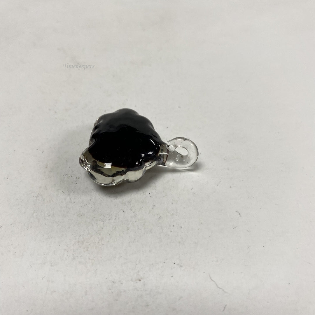 m068 Vintage Floral Glass Pendant Collectible
