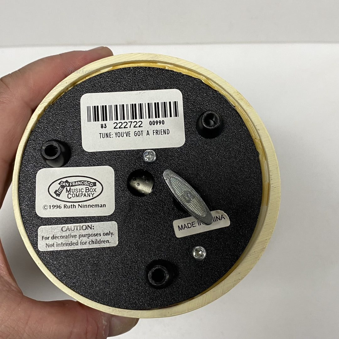 m069 Vintage Sunflower Glass Snowball Music Box "You've got a friend" Tune